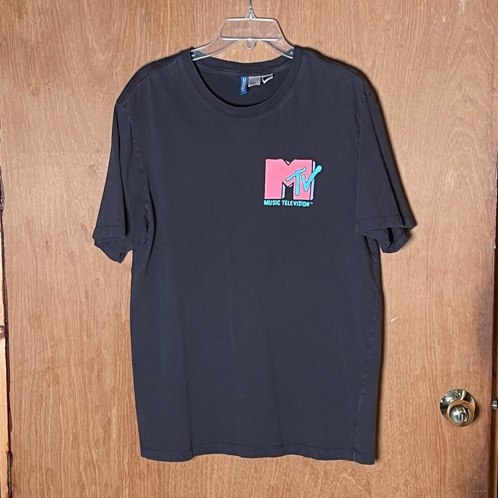 MTV T-Shirt, by Divided, Black in Large